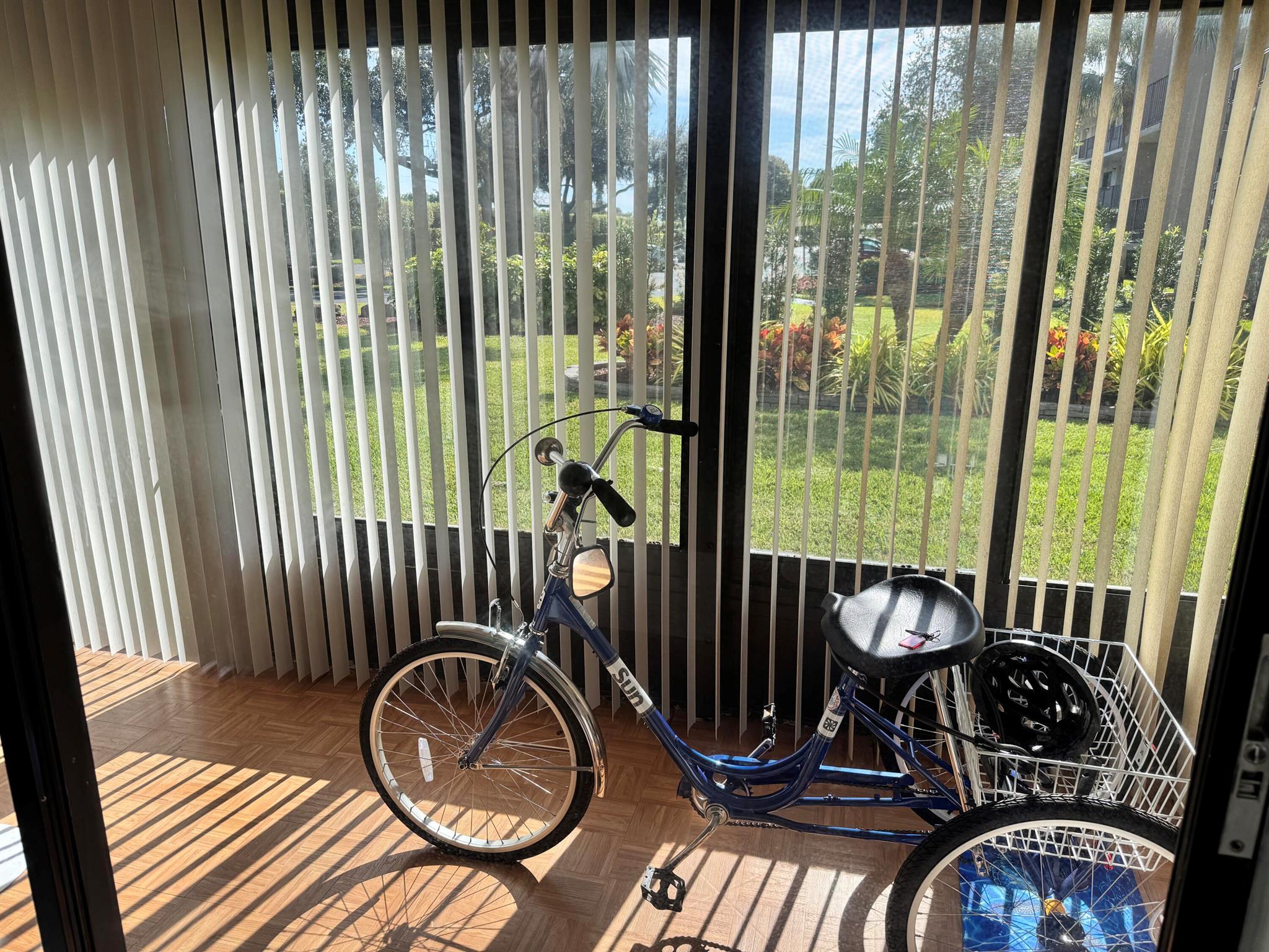 WATERSEDGE AT THE LAKES O - Residential Lease