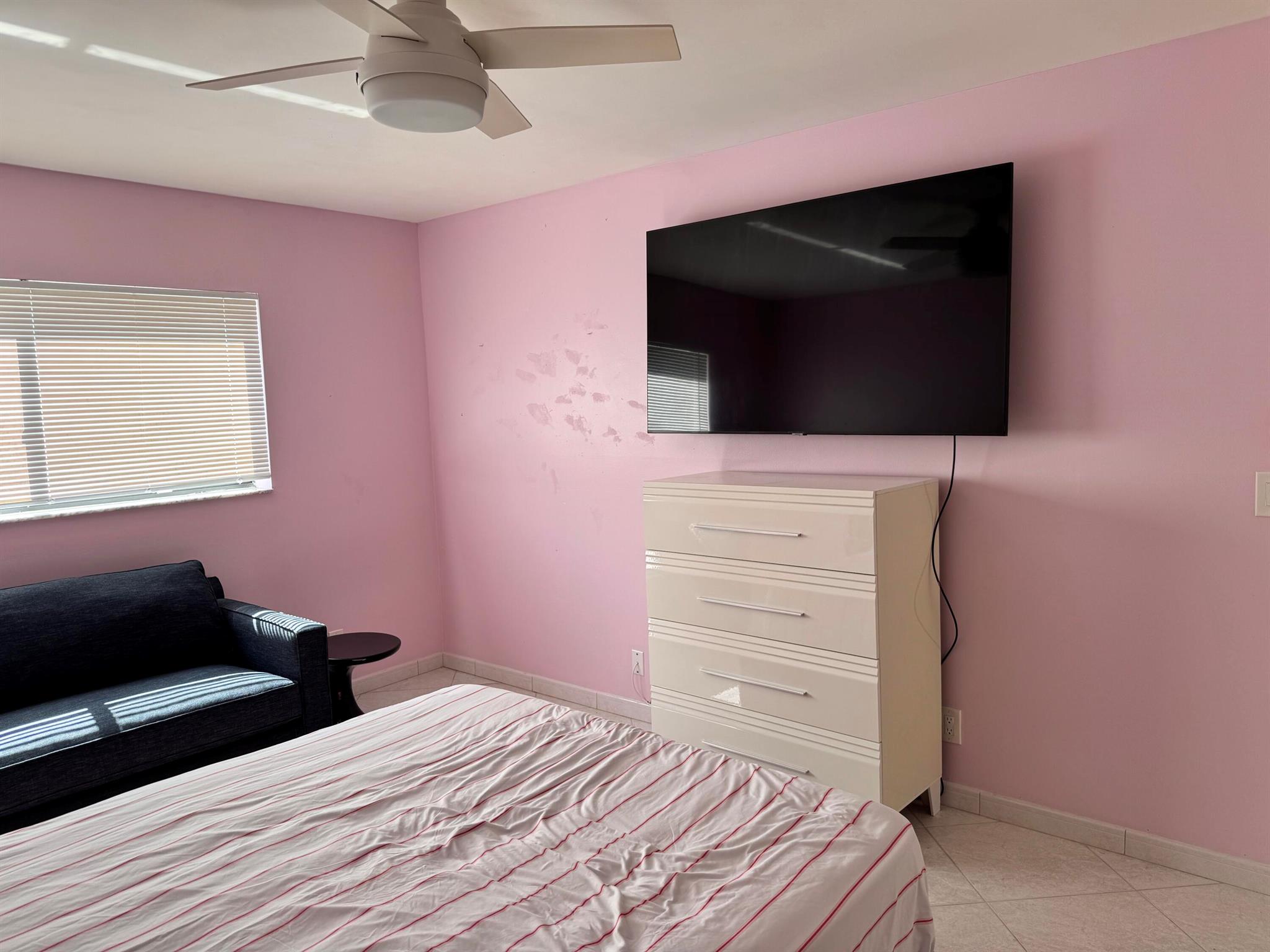 WATERSEDGE AT THE LAKES O - Residential Lease