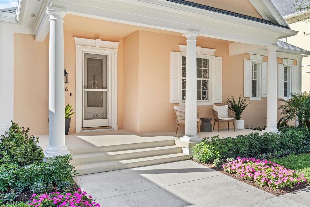 Photo of 176 Paradise Circle, Jupiter, FL 33458 (MLS # R11048855)