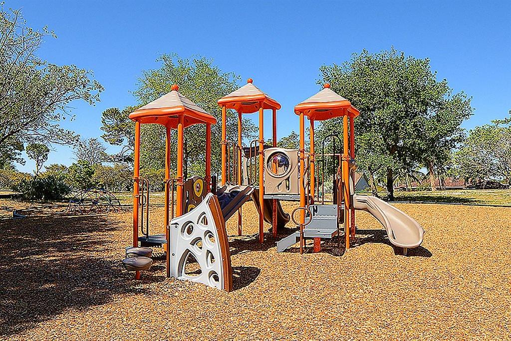 PHEASANT WALK - Residential