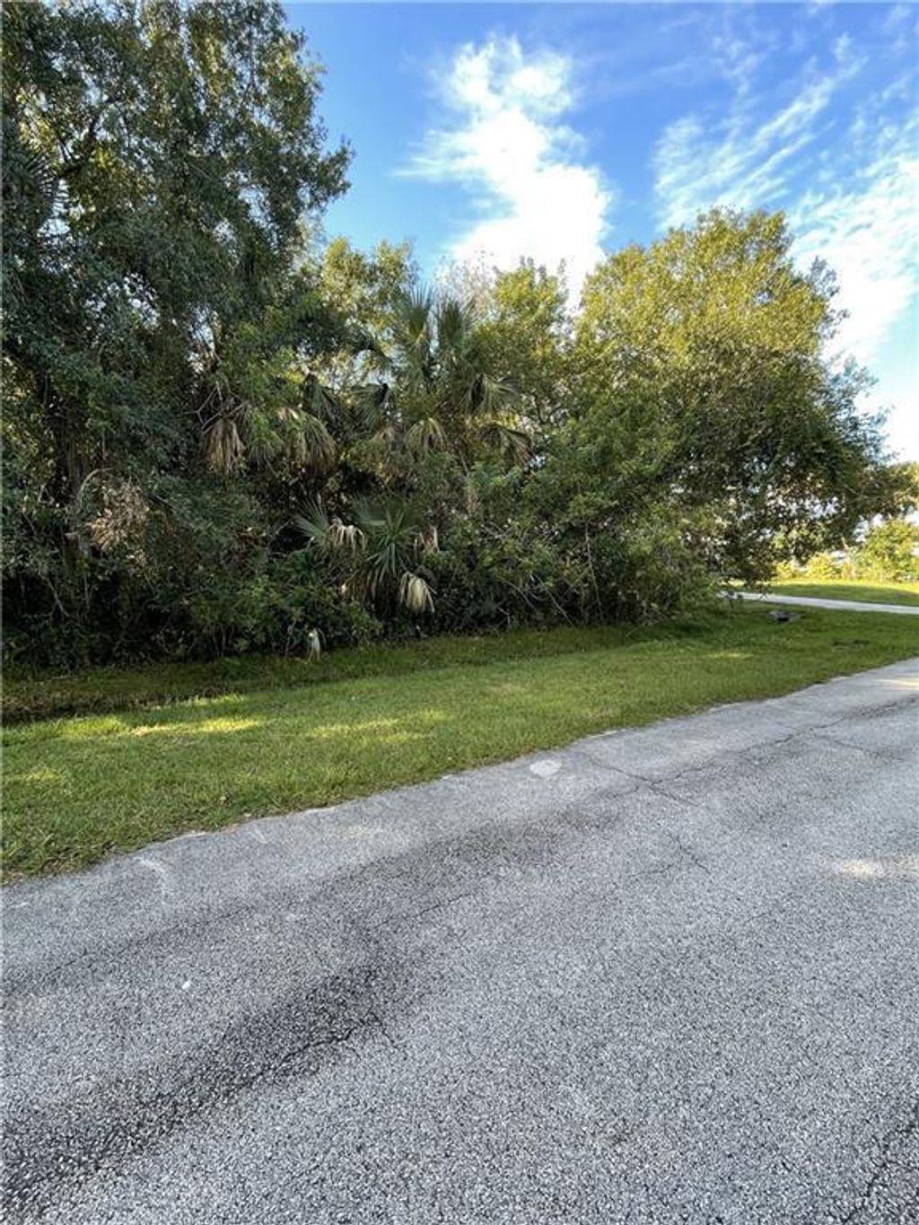 Photo of 7503 Fort Walton Avenue, Fort Pierce, FL 34951 (MLS # R10929024)