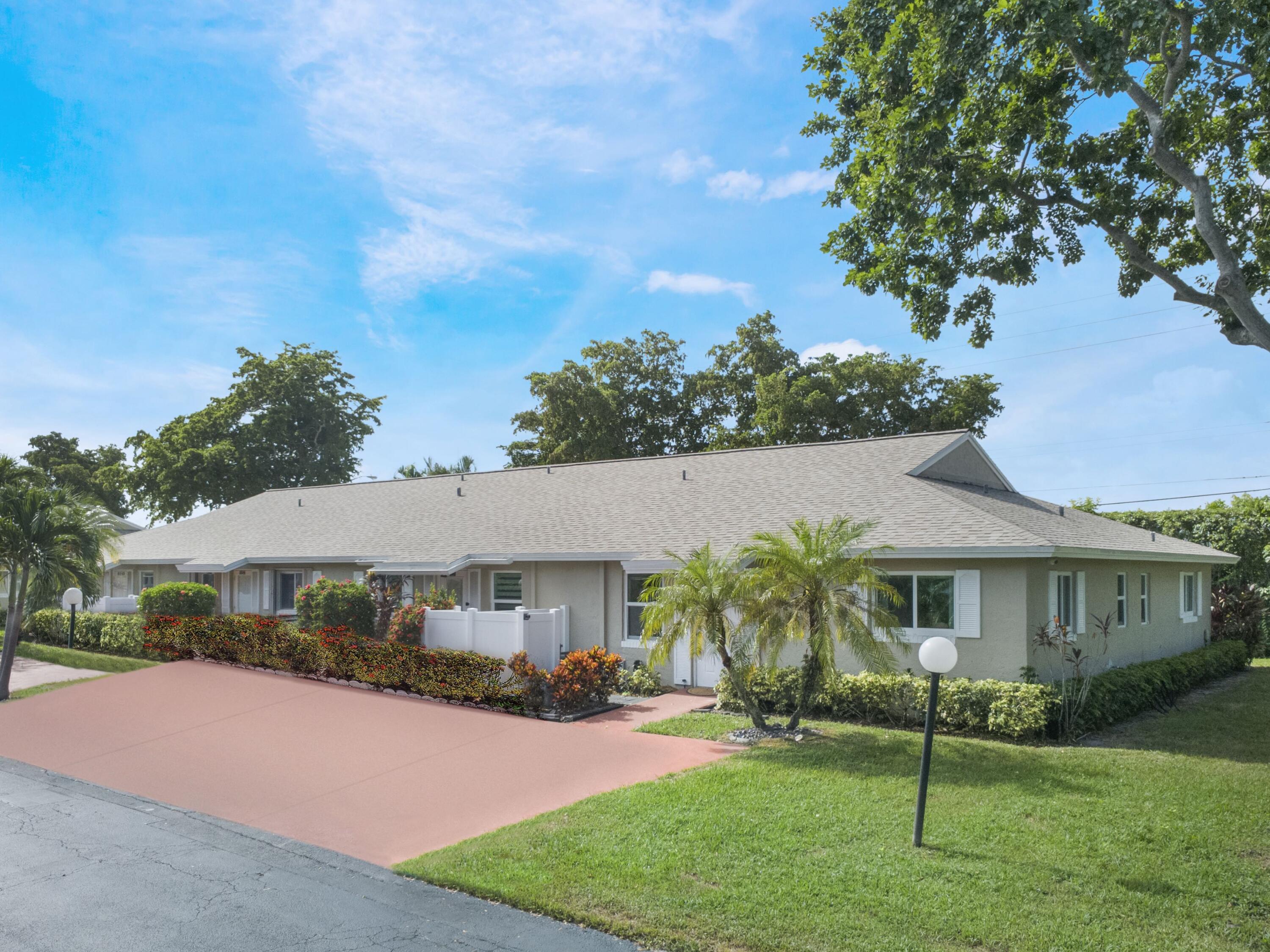 8652 Overset Lane