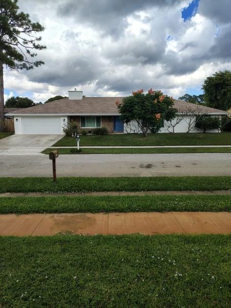 4811 Dorchester Mews, Haverhill, FL, 33415/$875,000 1 4811 Dorchester Mews