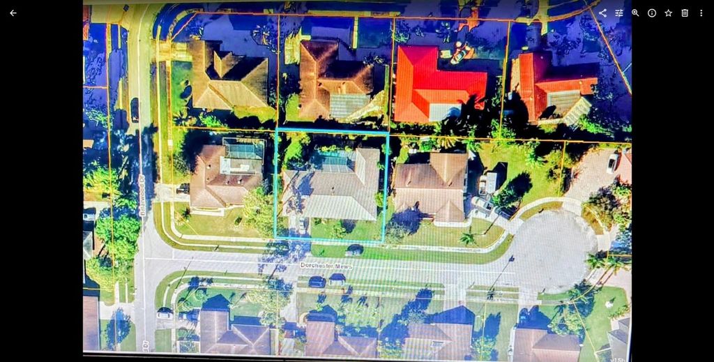 Photo of 4811 Dorchester Mews, Haverhill, FL 33415 (MLS # F10539186)