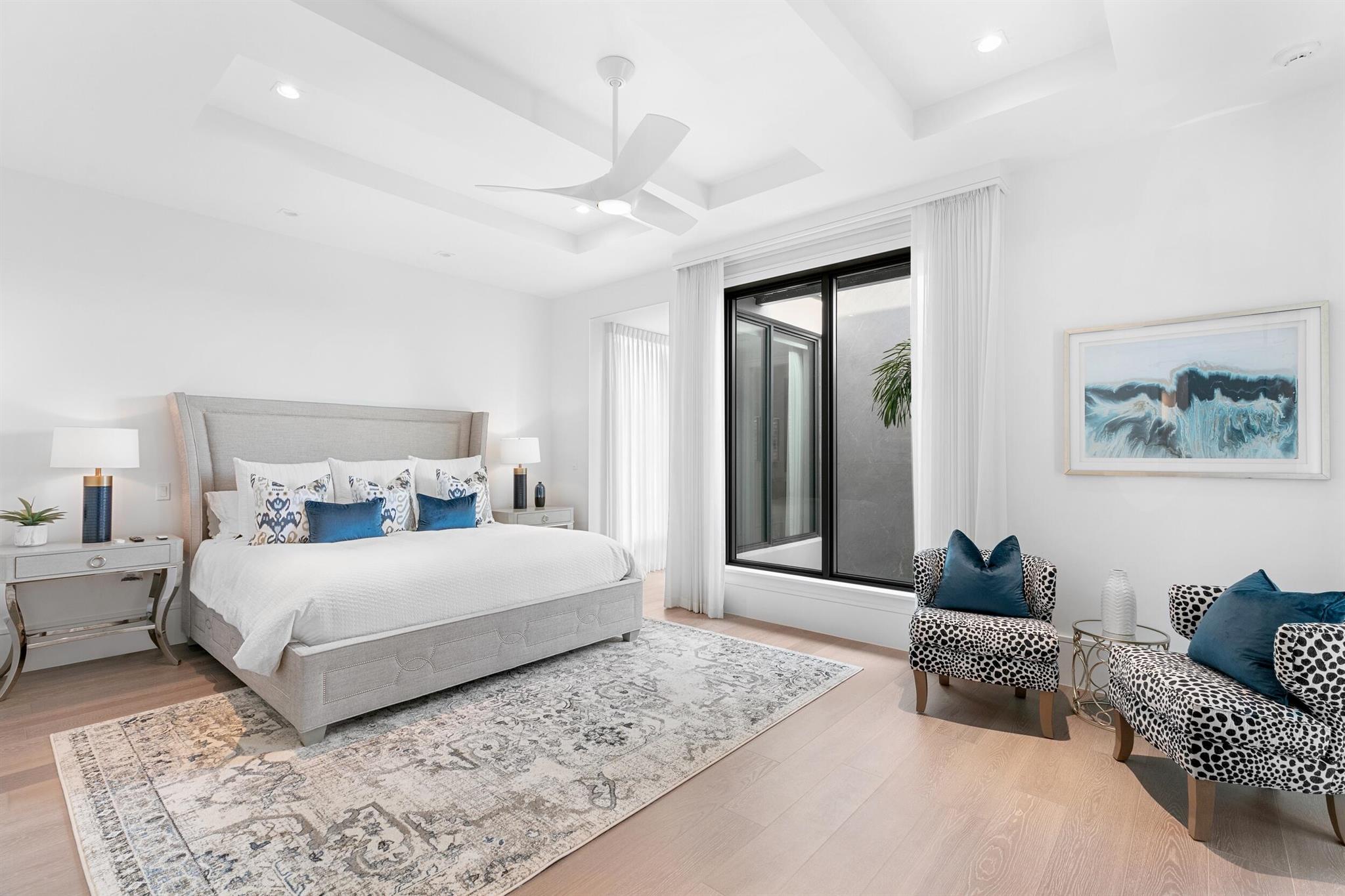 ROYAL PALM YACHT & COUNTR - Residential