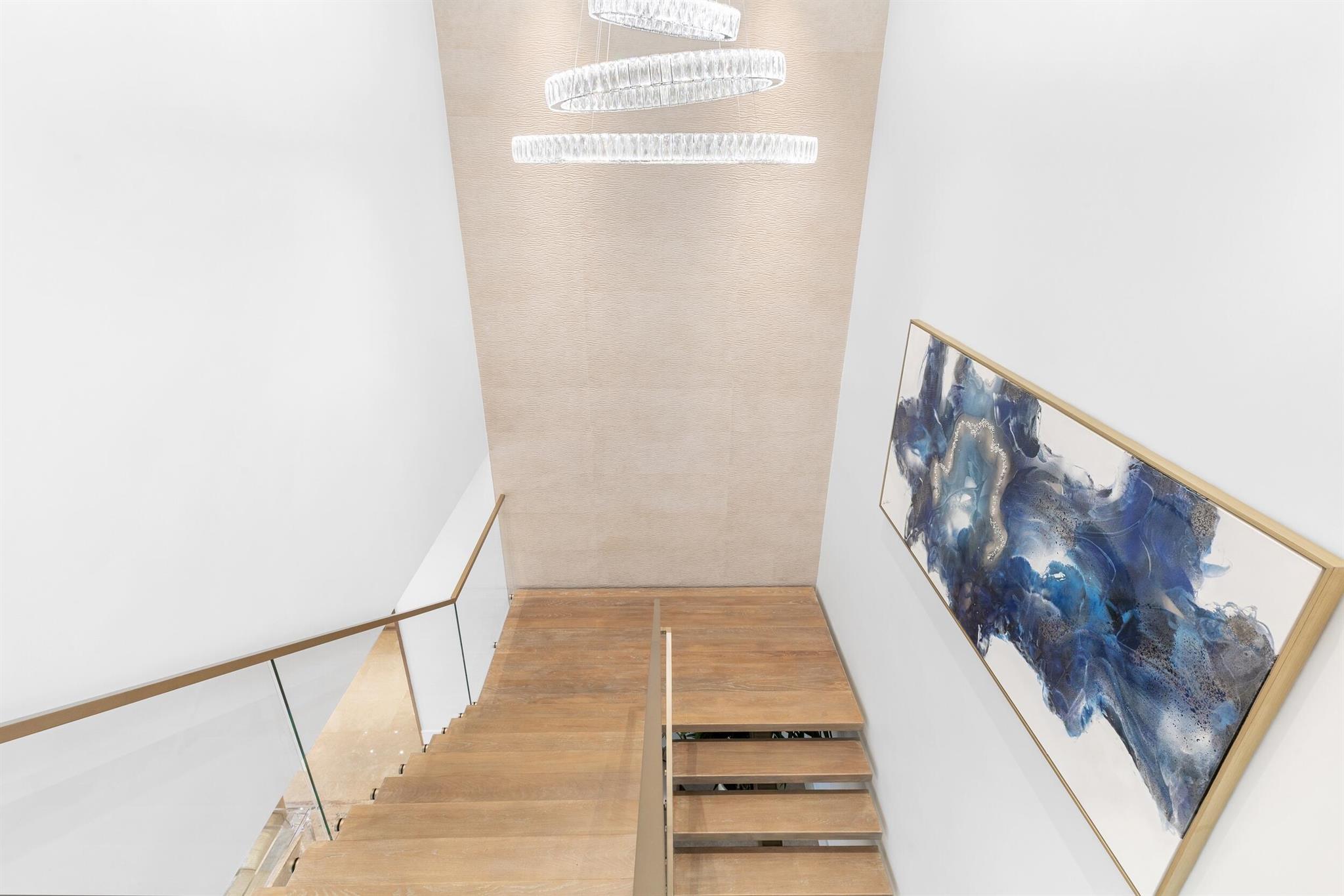 ROYAL PALM YACHT & COUNTR - Residential