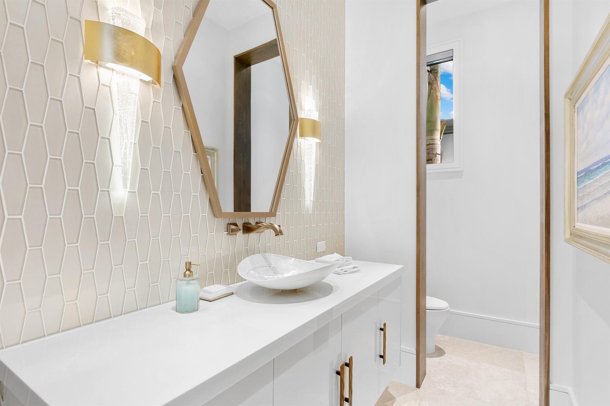 ROYAL PALM YACHT & COUNTR - Residential