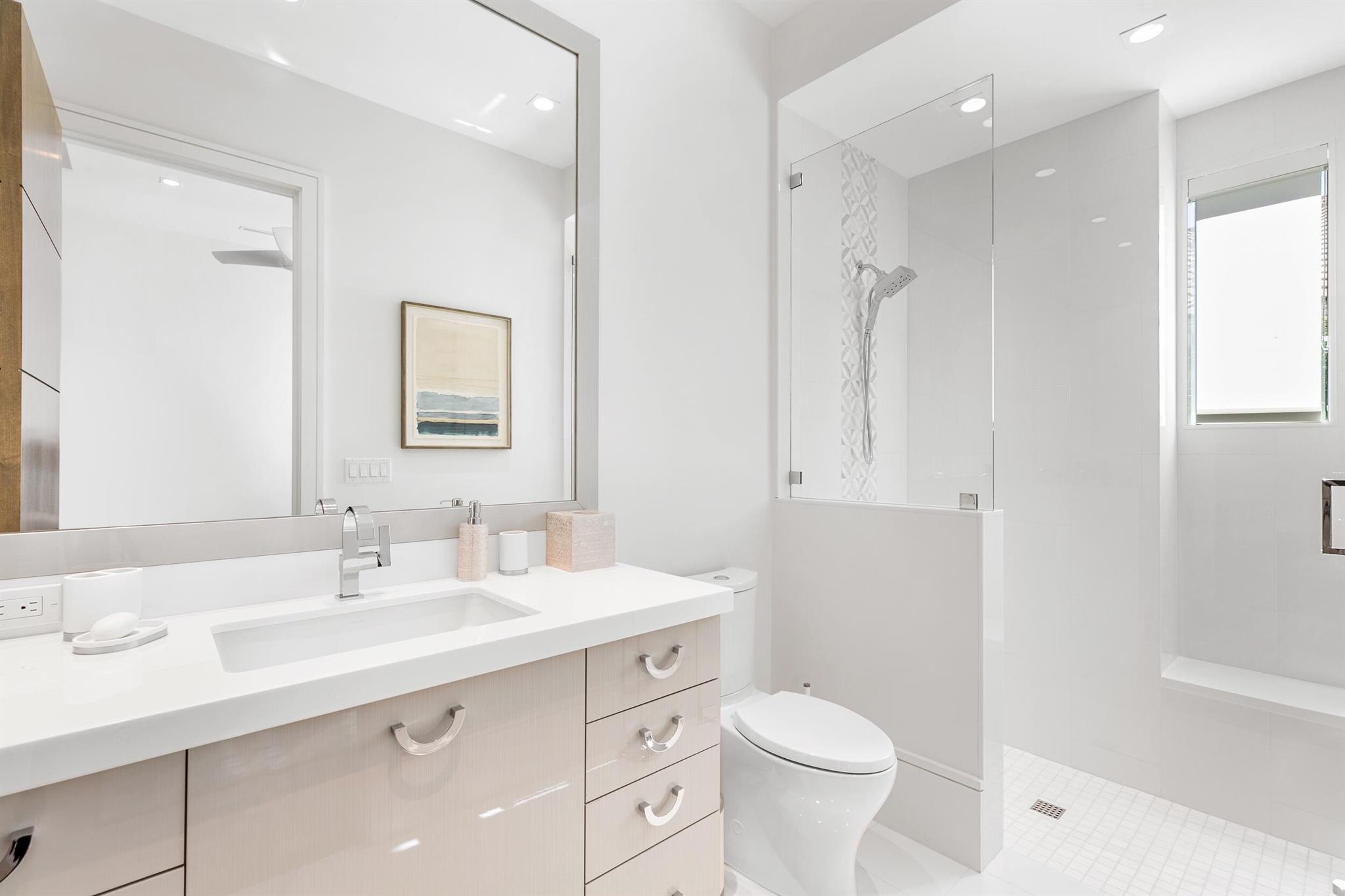 ROYAL PALM YACHT & COUNTR - Residential