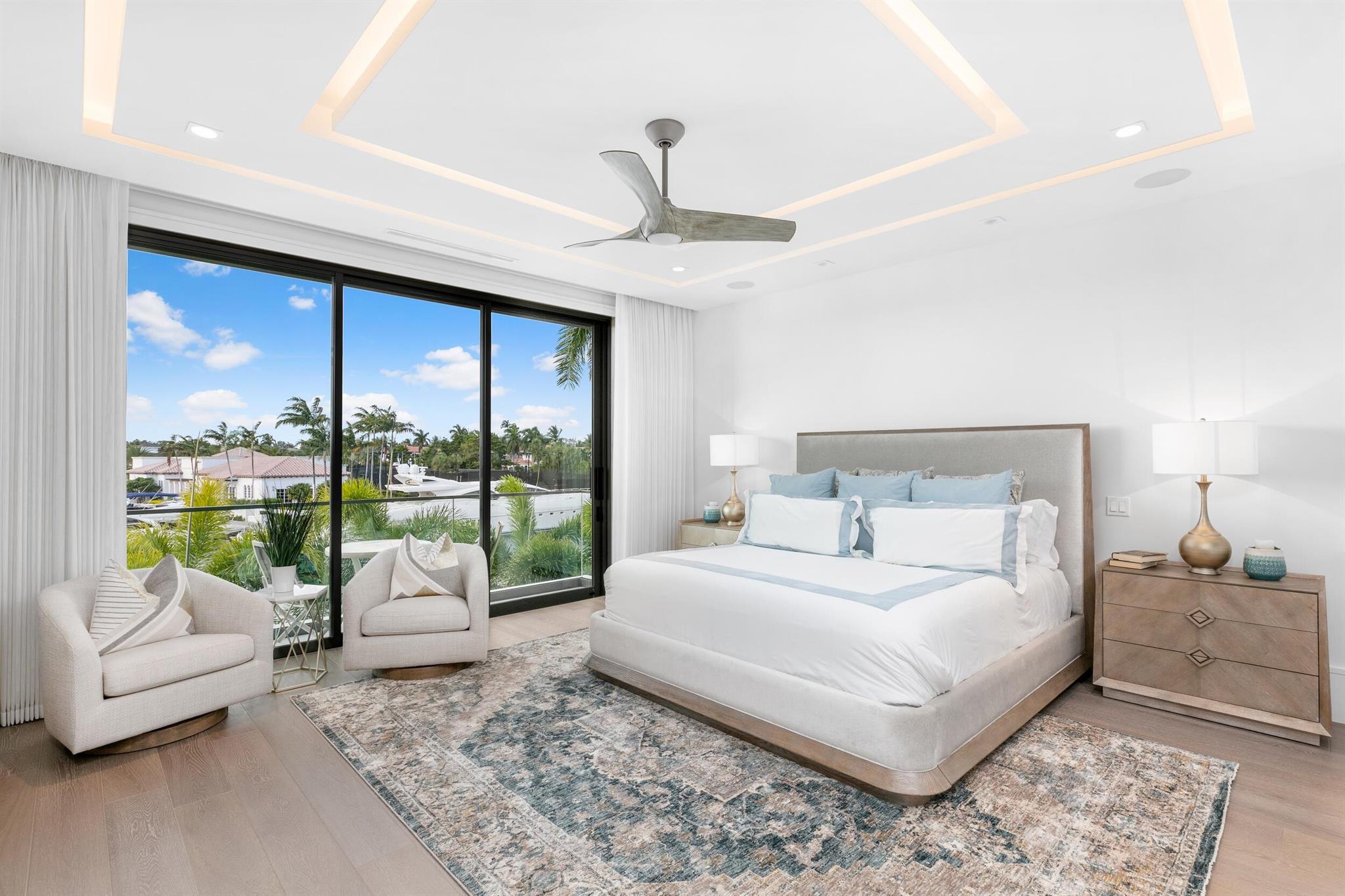 ROYAL PALM YACHT & COUNTR - Residential