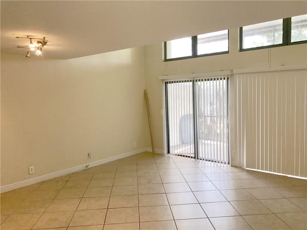 Coquina Lakes - Residential