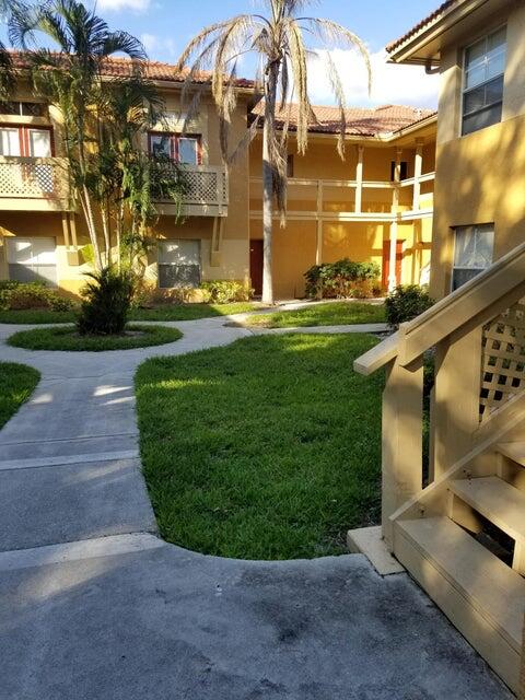 PALM LAKE CONDO - Residential Lease