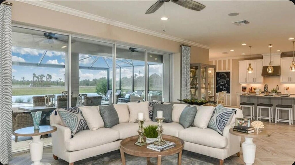 Photo of 645 SE RANCH OAK Circle, Port Saint Lucie, FL 34984 (MLS # B26065458)
