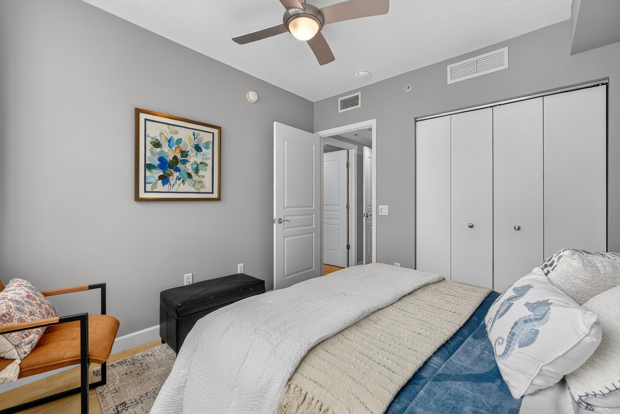 350 LAS OLAS PLACE CONDO - Residential