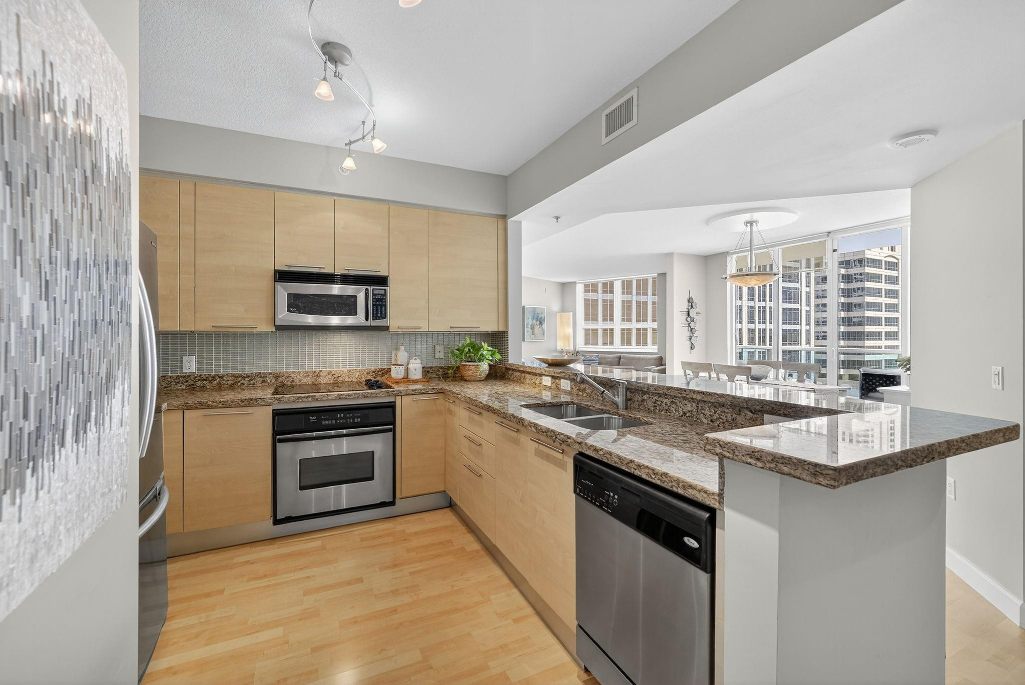 350 LAS OLAS PLACE CONDO - Residential