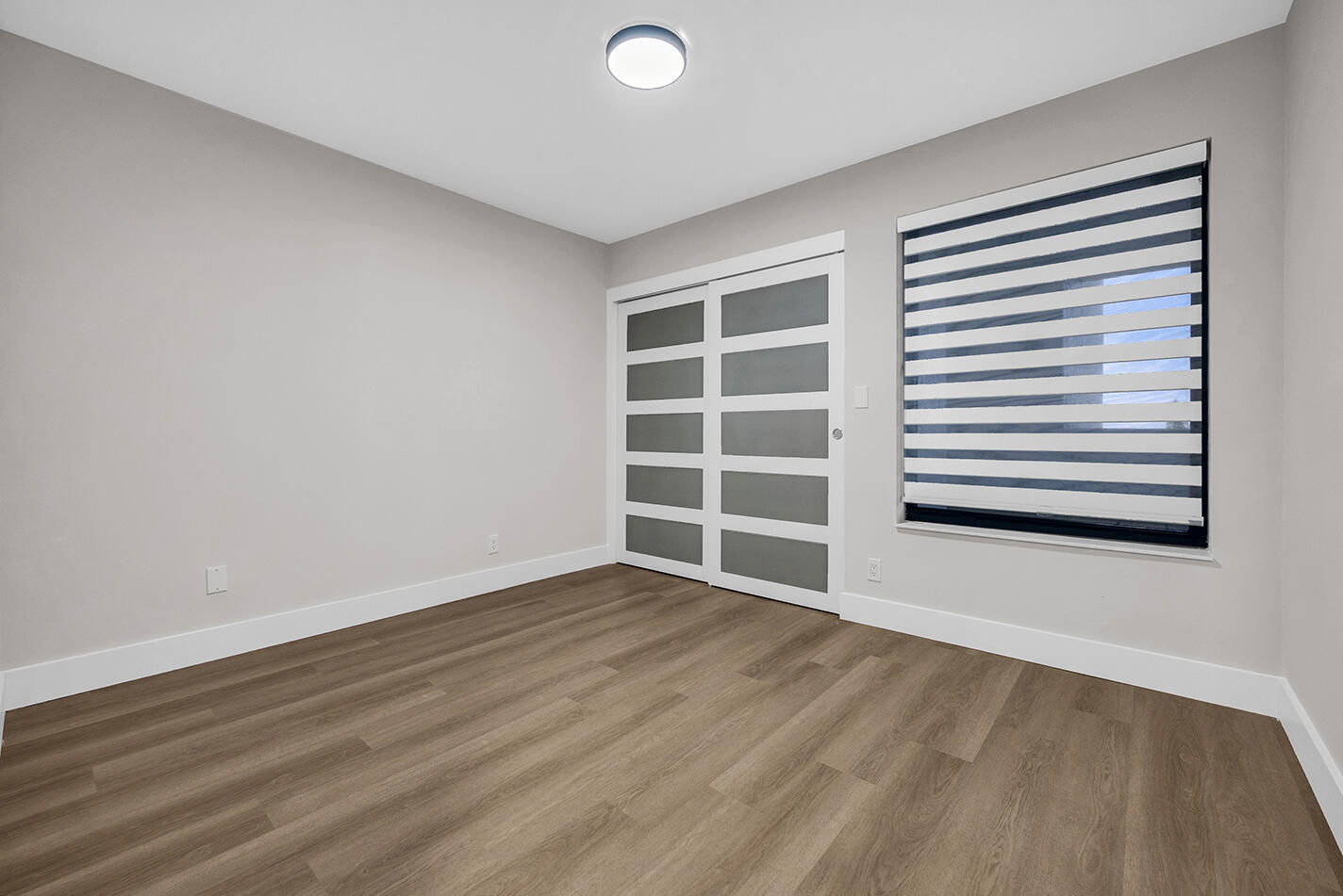 CLUB ROYALE CONDO - Residential