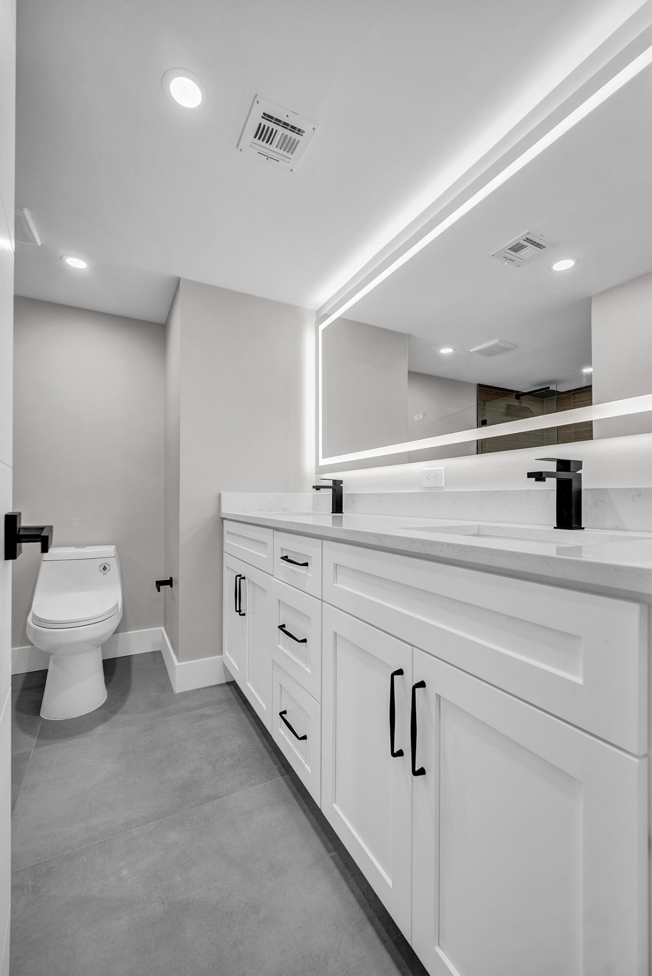 CLUB ROYALE CONDO - Residential