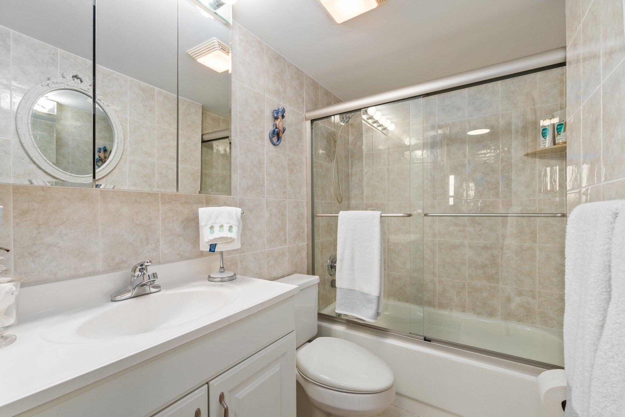 OCEAN HARBOUR SOUTH CONDO - Residential