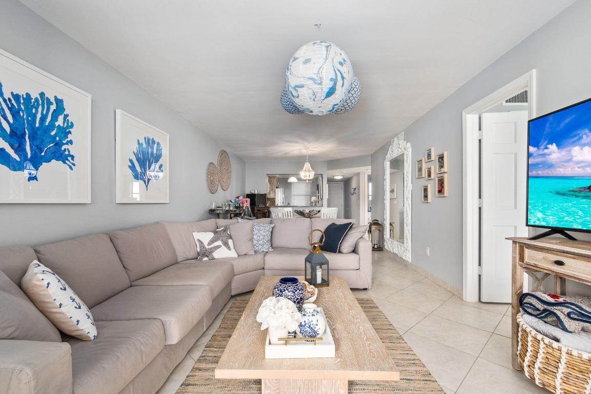 OCEAN HARBOUR SOUTH CONDOMINIUM - Residential