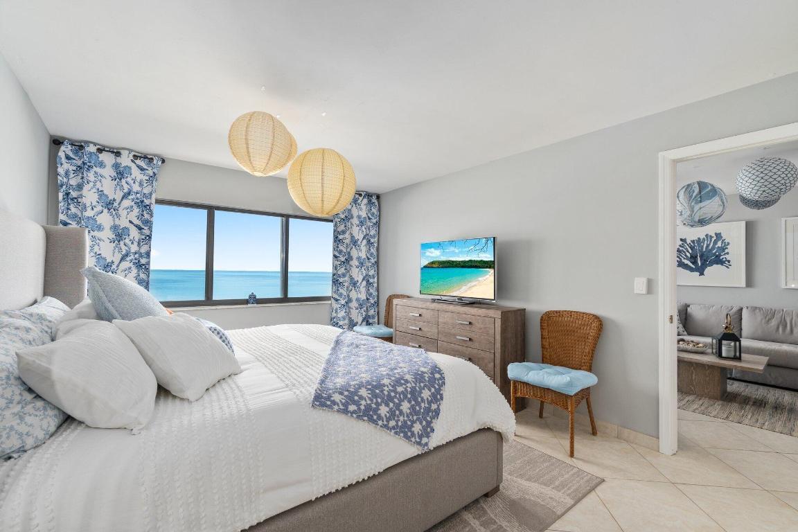 OCEAN HARBOUR SOUTH CONDOMINIUM - Residential