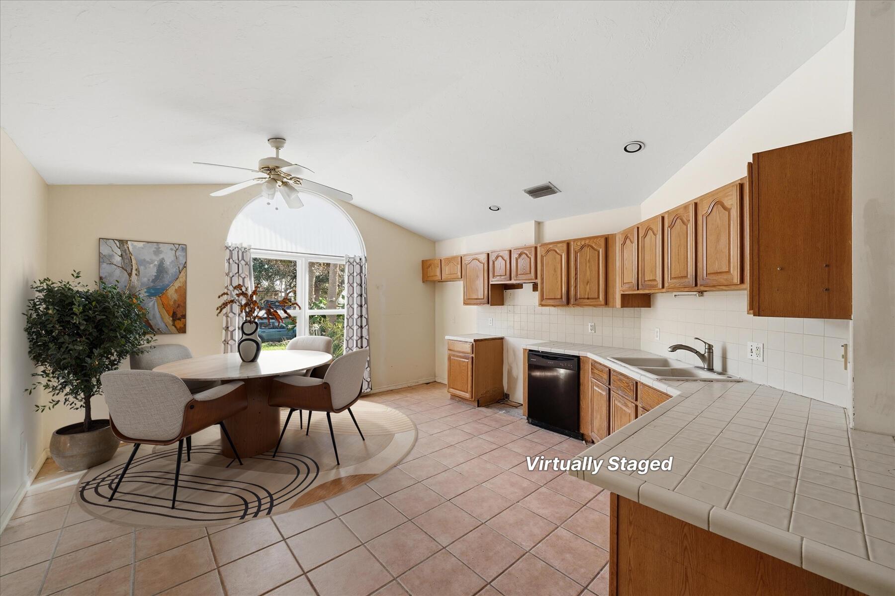 VERO BEACH HIGHLANDS UNIT - Residential