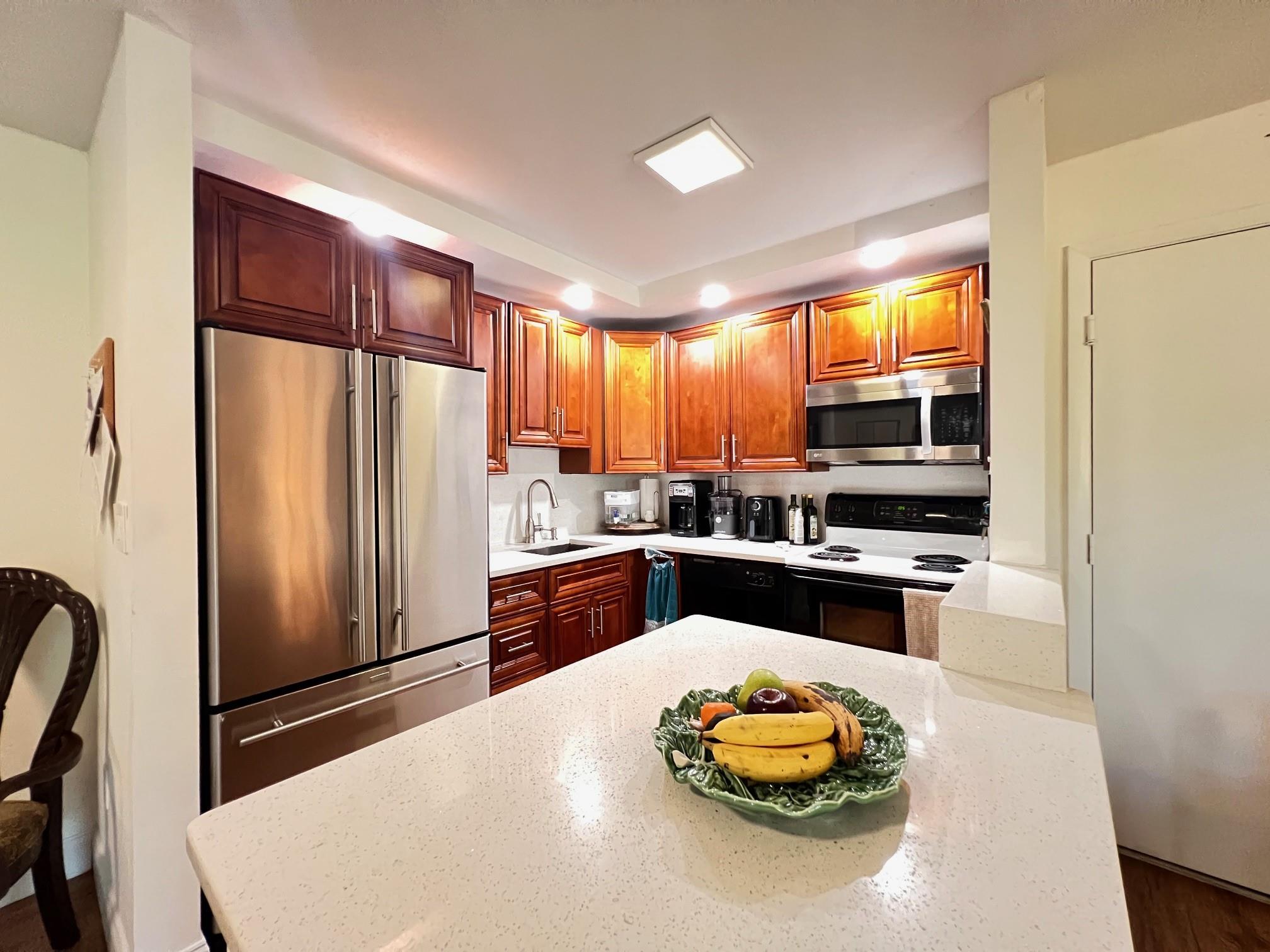 KINGS POINT - Residential