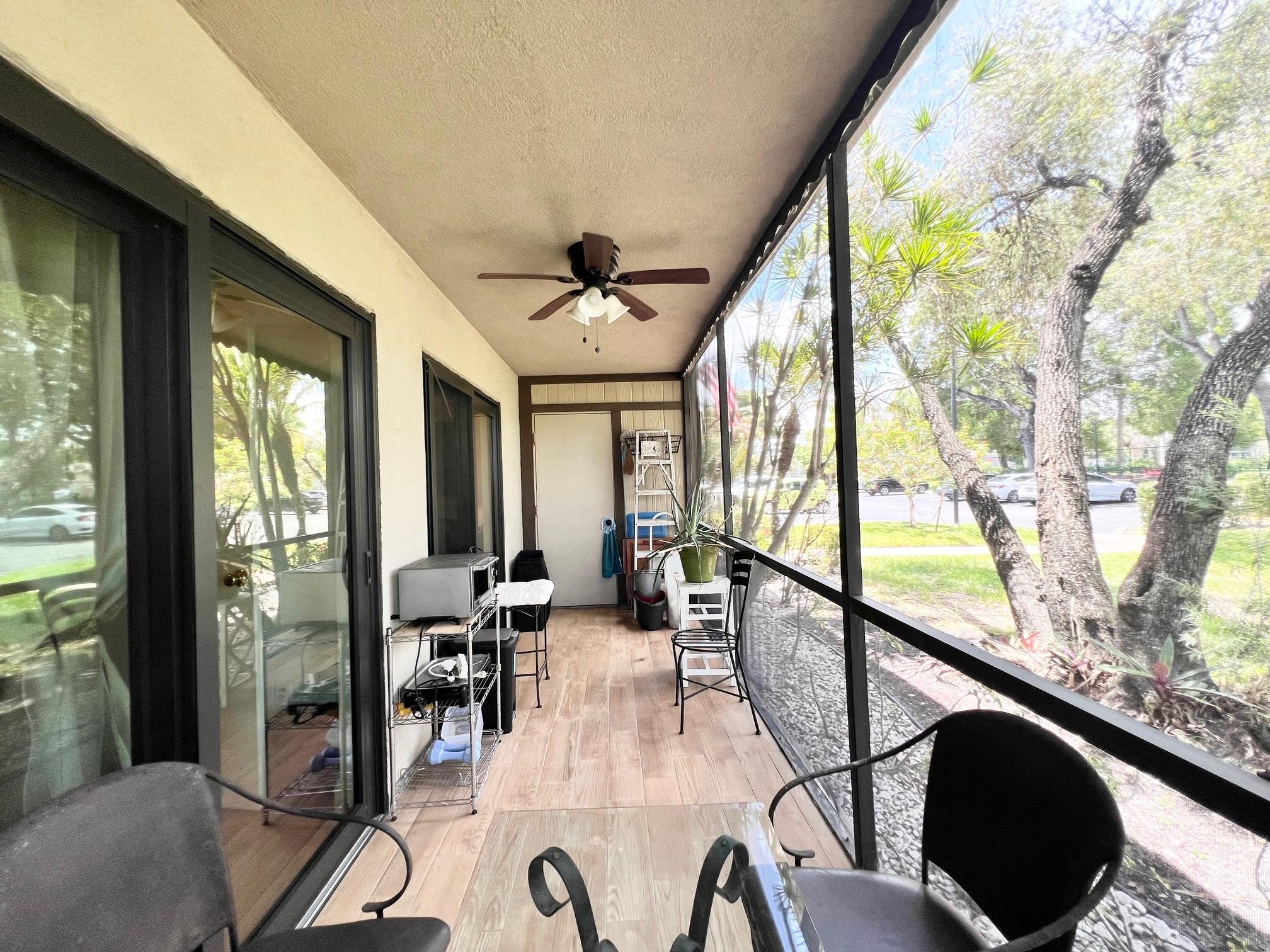 KINGS POINT - Residential
