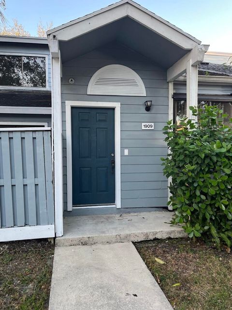 Tiny photo for 1909 Players Place, North Lauderdale, FL 33068 (MLS # F10553907)
