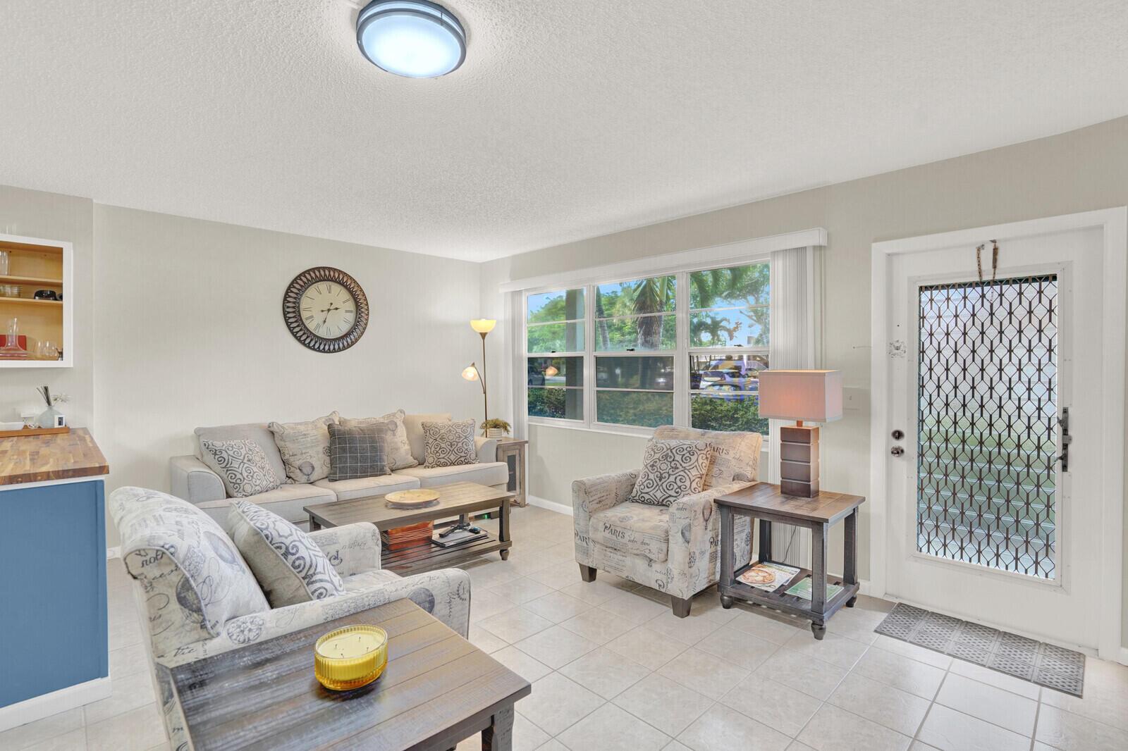 CAMBRIDGE A CONDO - Residential Lease