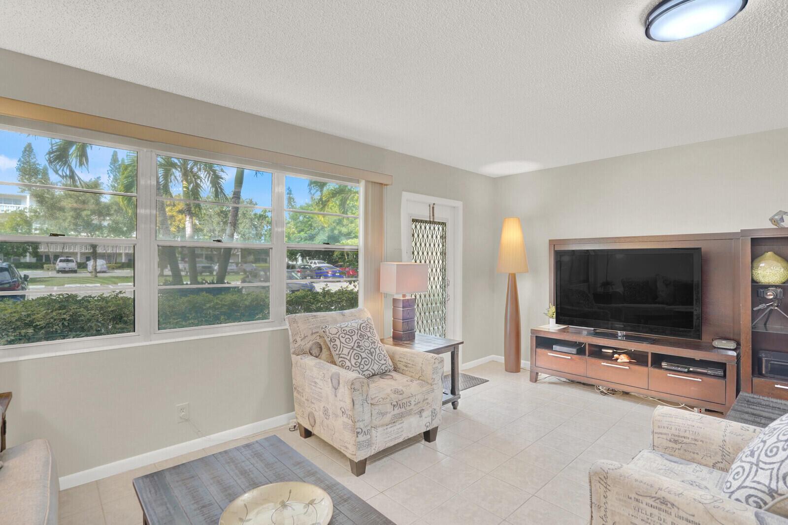 CAMBRIDGE A CONDO - Residential Lease