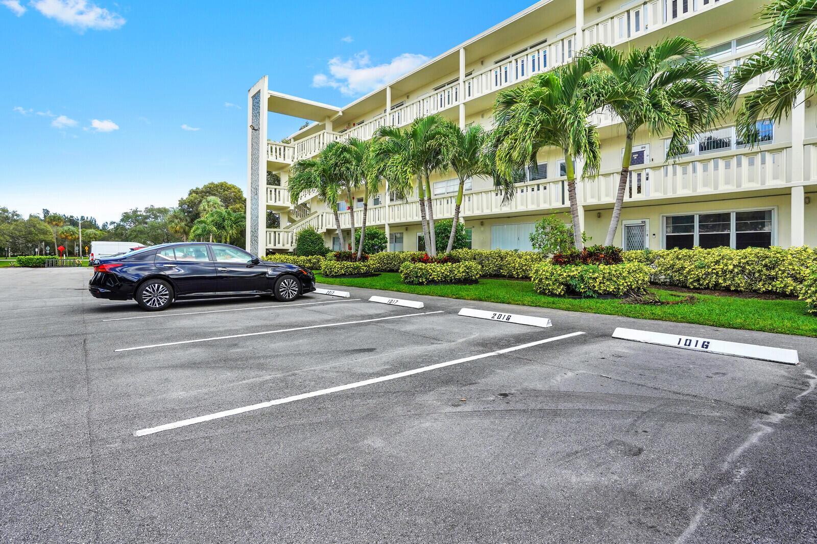 CAMBRIDGE A CONDO - Residential Lease