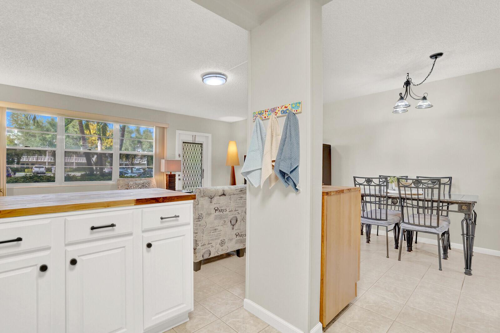 CAMBRIDGE A CONDO - Residential Lease