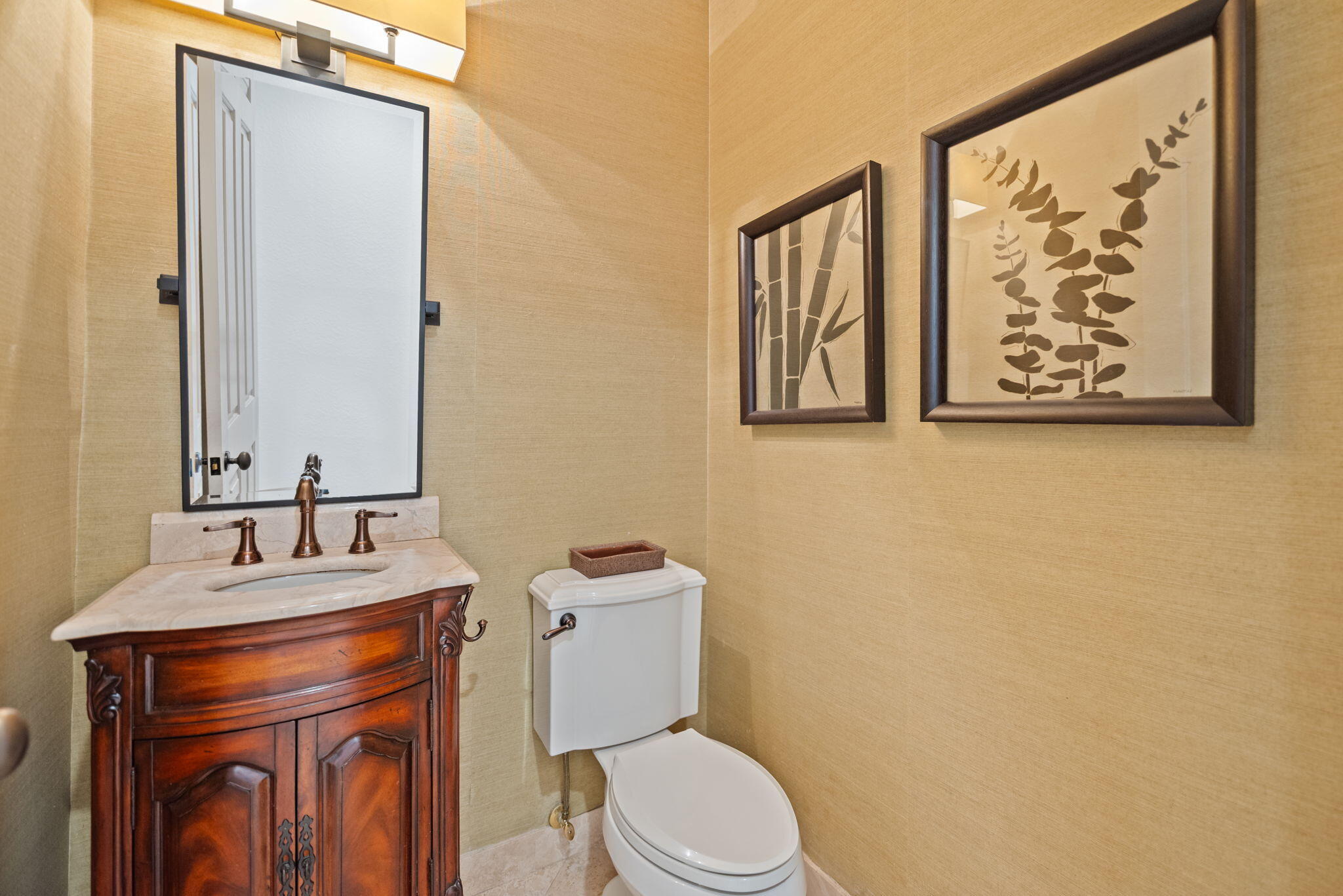 SIGNATURE ESTATES - Residential
