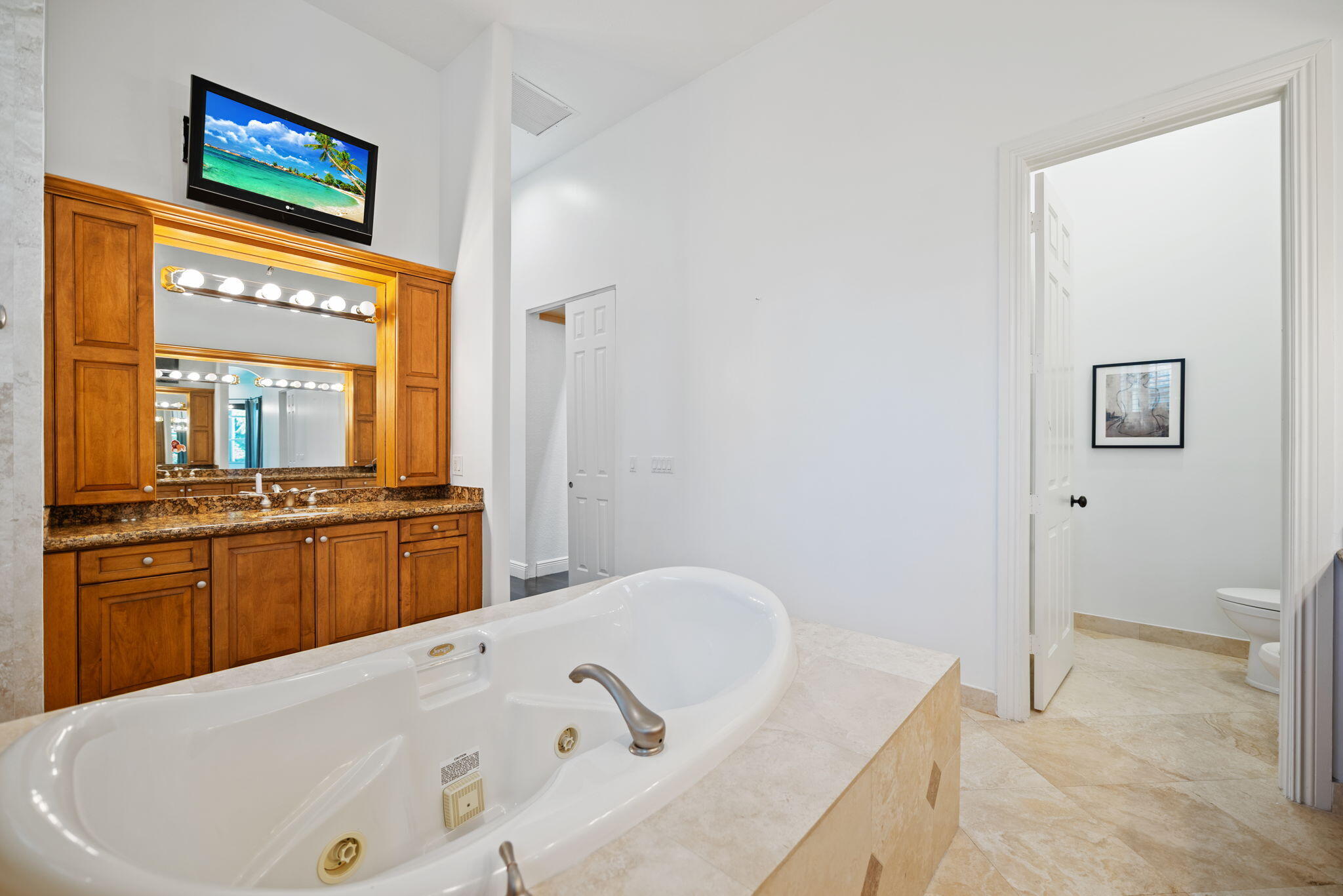 SIGNATURE ESTATES - Residential