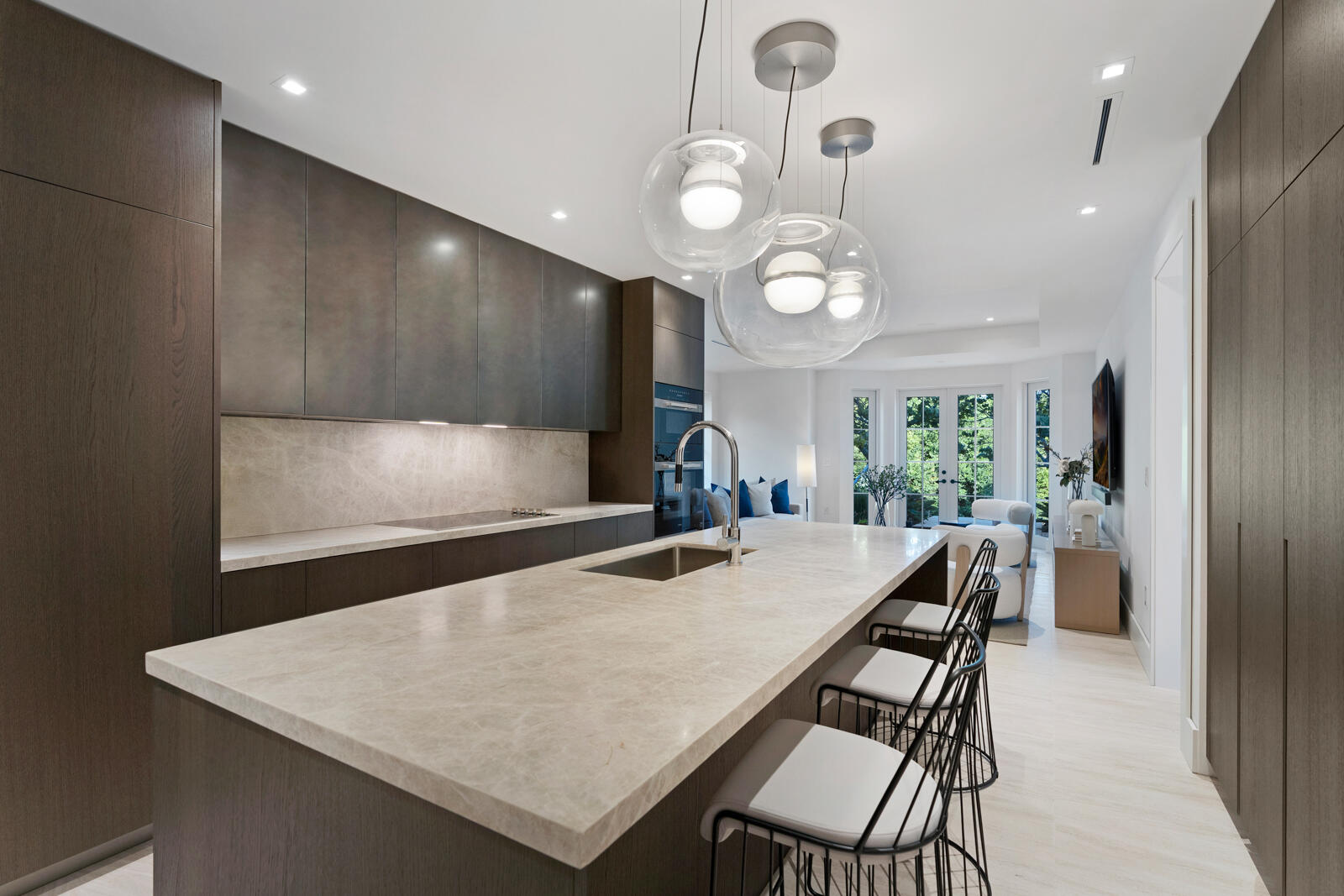 IBIS ISLE - Residential