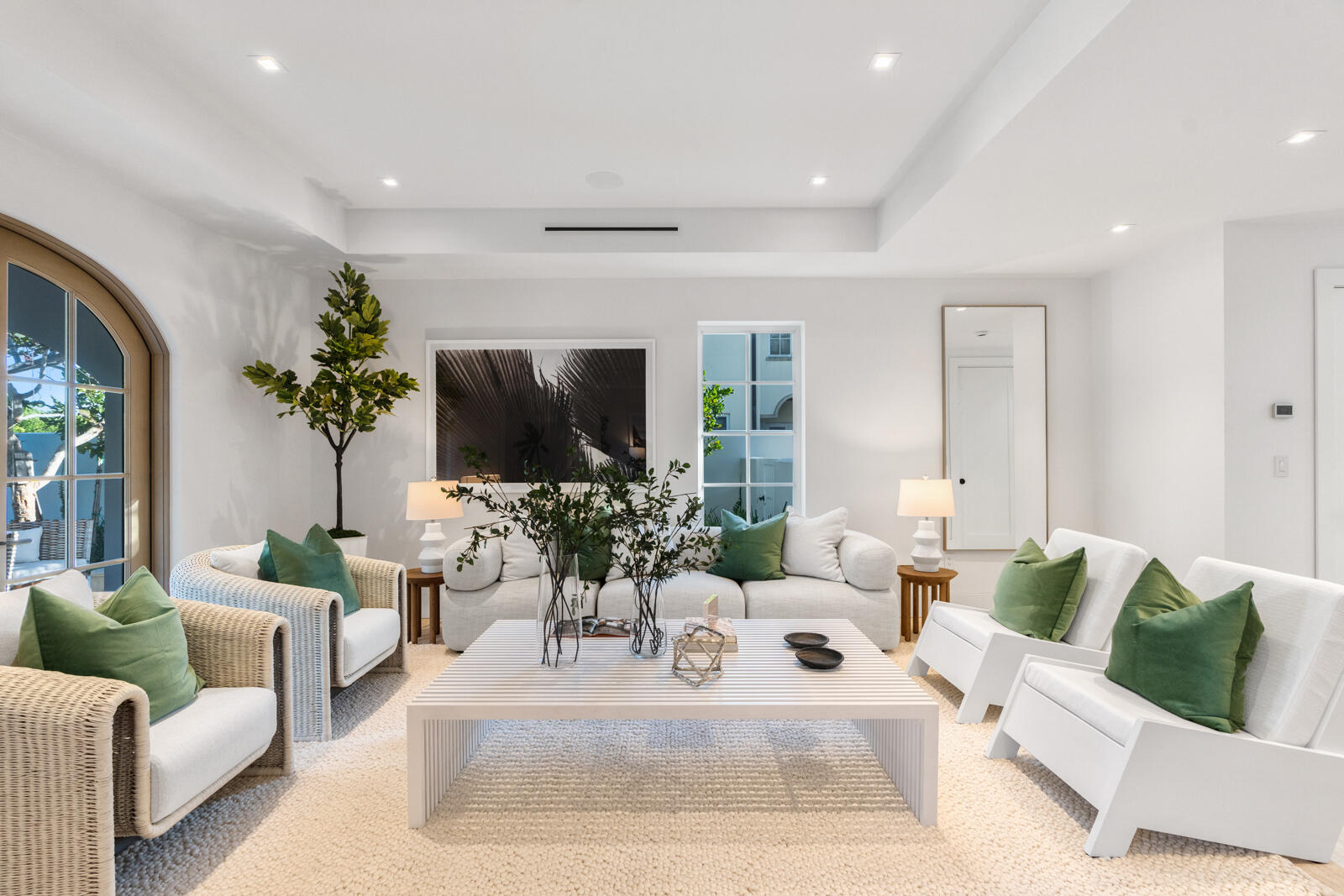 IBIS ISLE - Residential