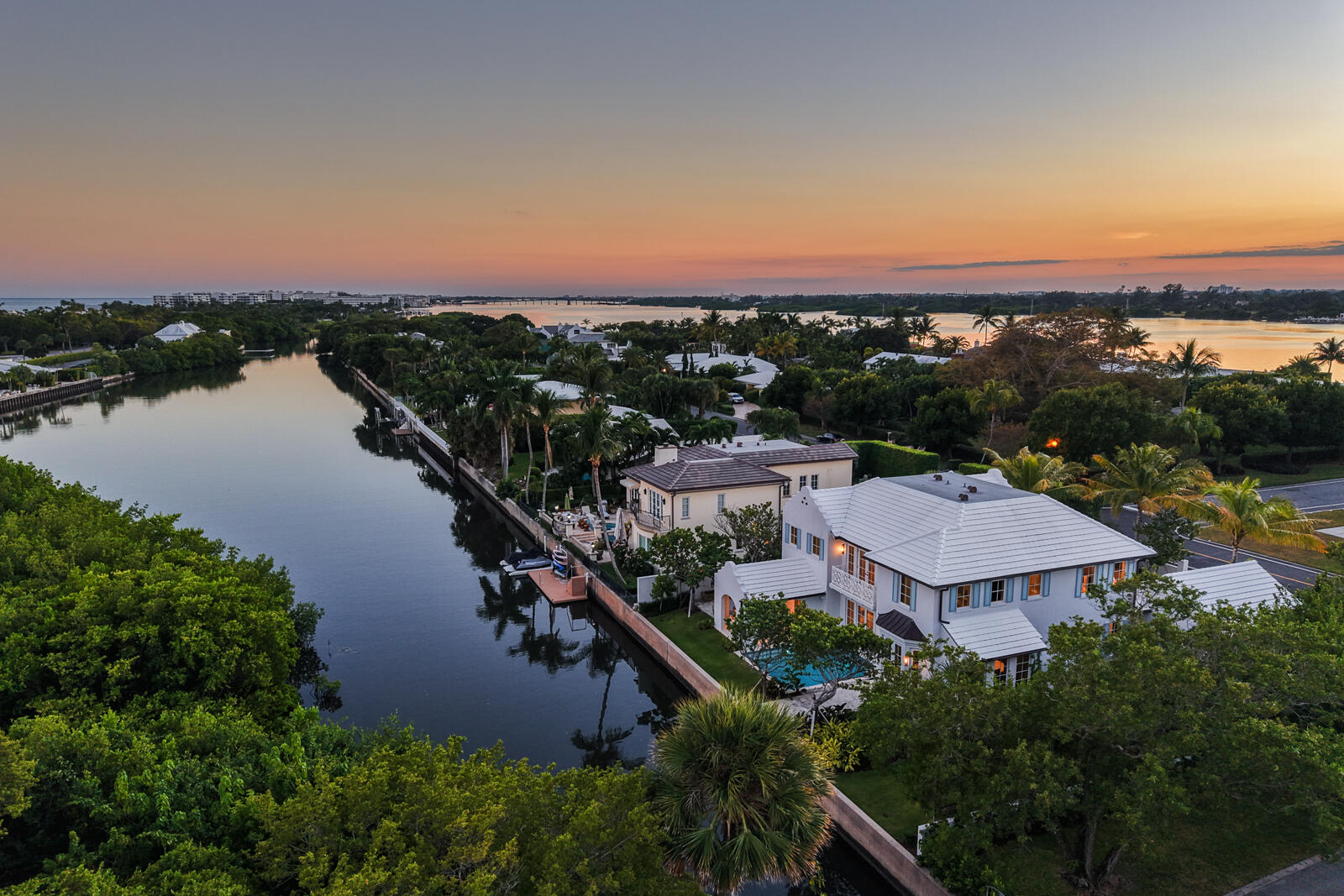 IBIS ISLE - Residential