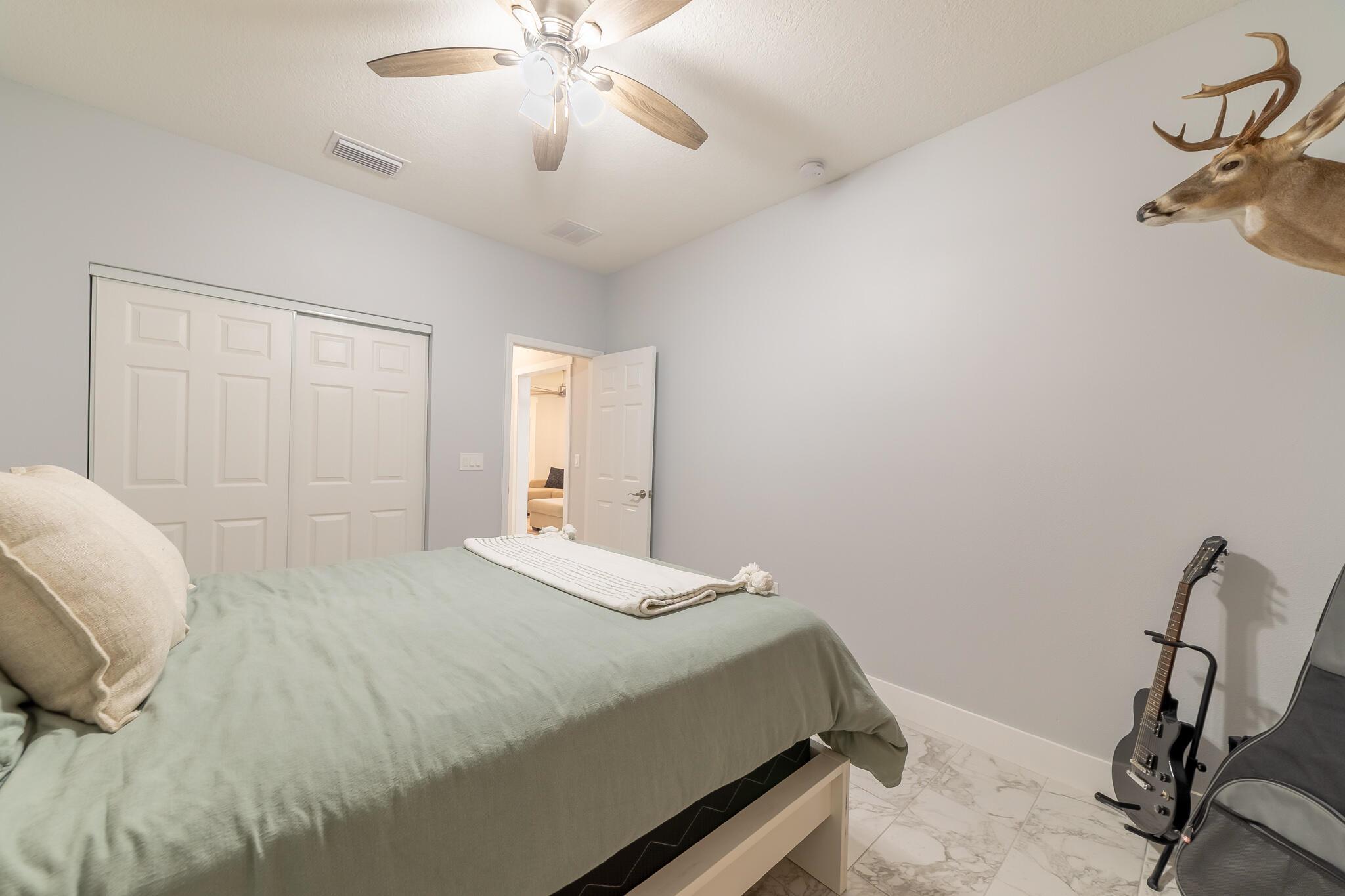 EDGEWATER ACRES - Residential
