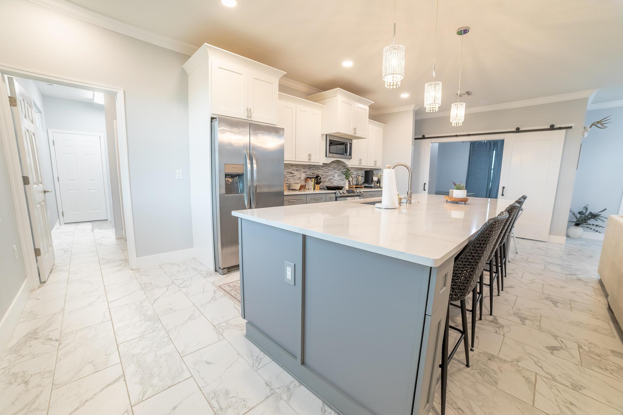 EDGEWATER ACRES - Residential