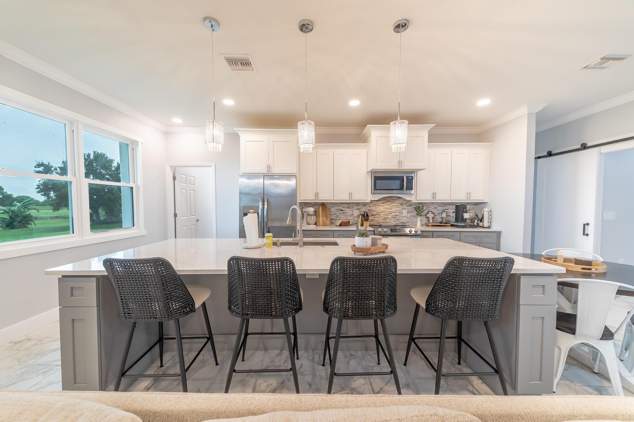 EDGEWATER ACRES - Residential