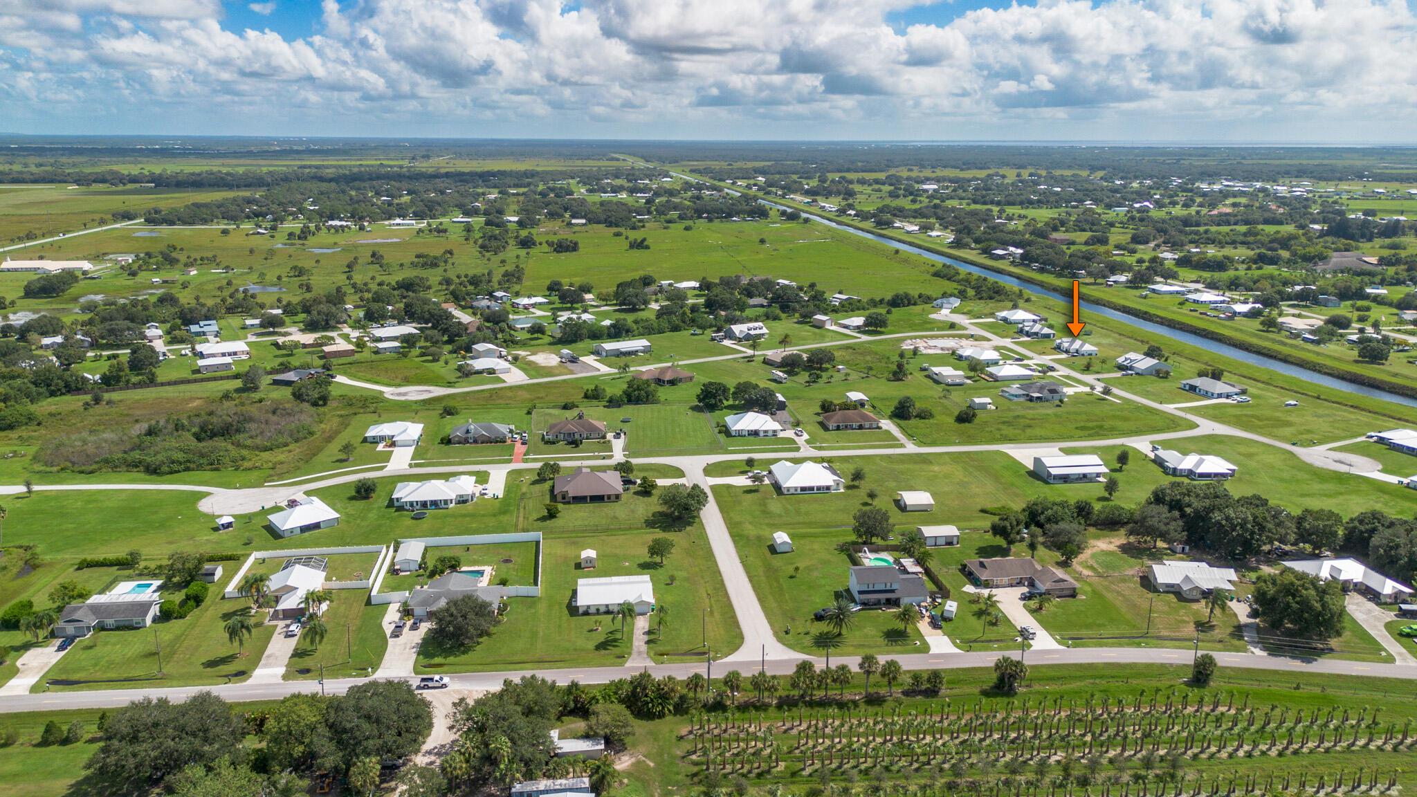 EDGEWATER ACRES - Residential