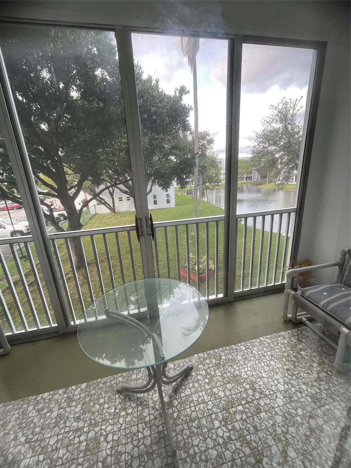 Danians North Condo - Residential