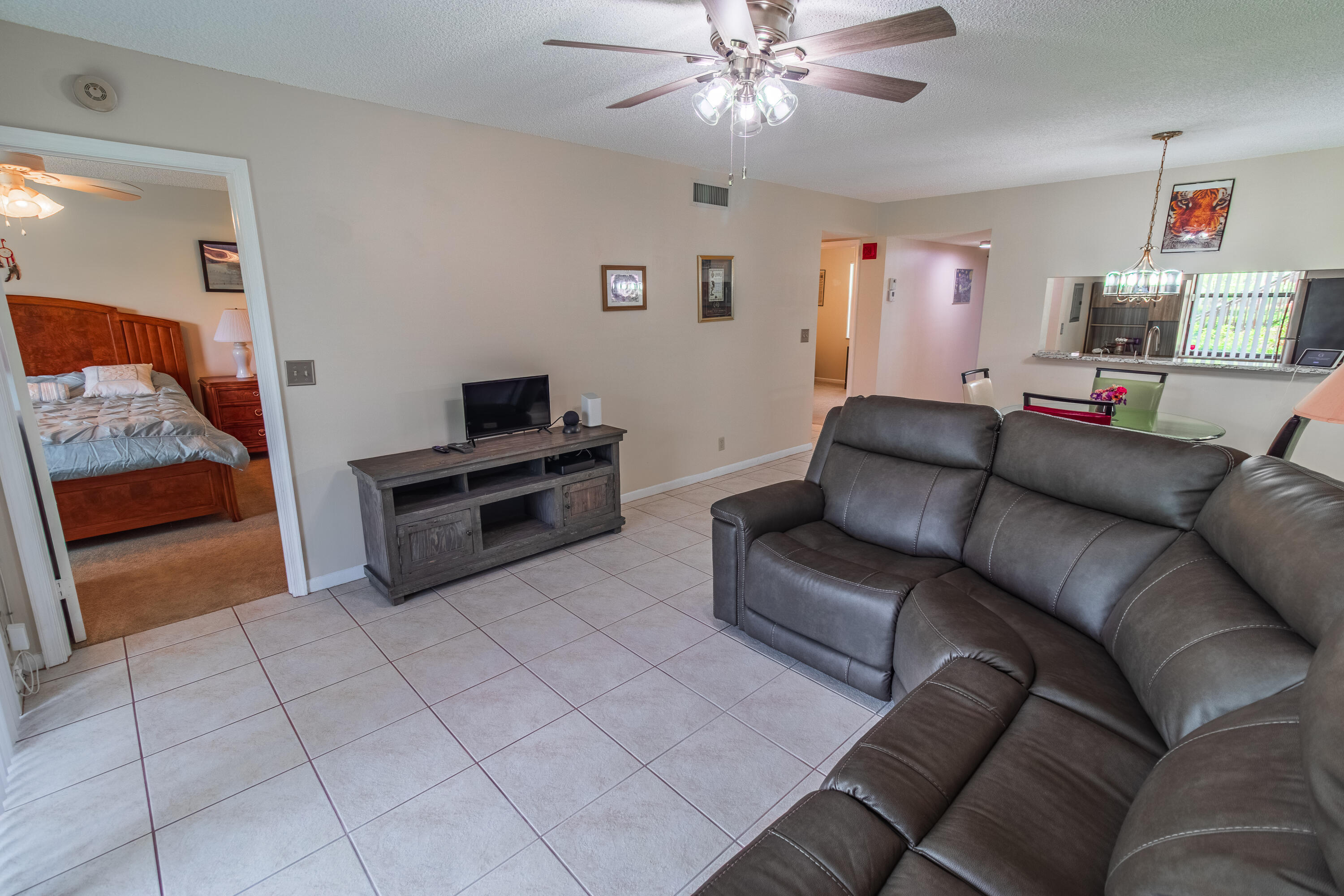 LUCERNE GREENS CONDO - Residential