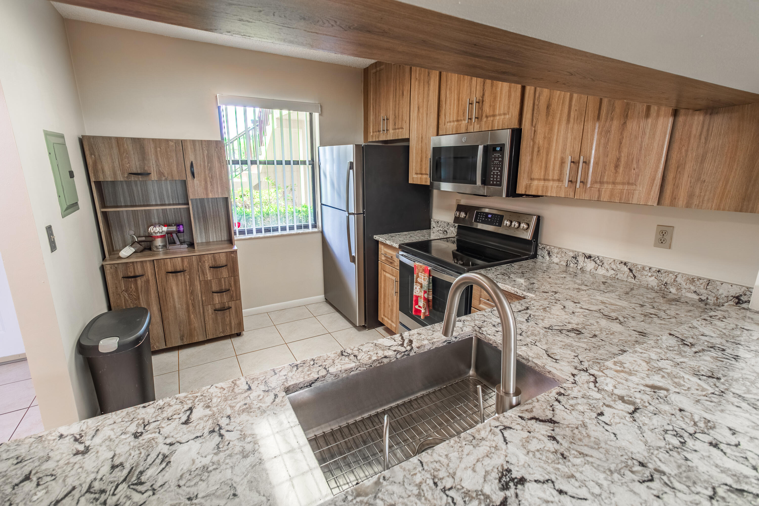 LUCERNE GREENS CONDO - Residential