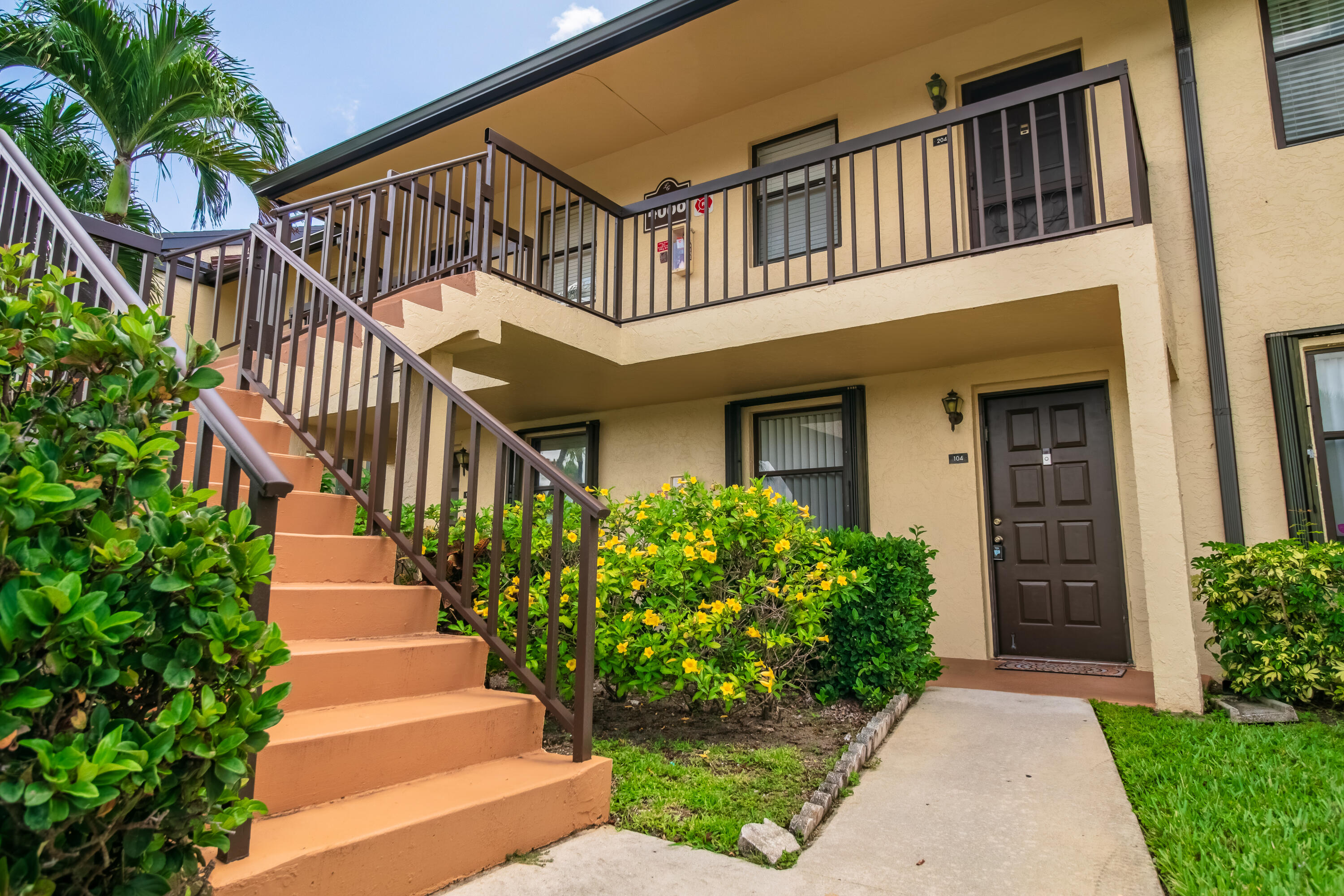 Properties 4688 Lucerne Lakes Blvd Boulevard E 104