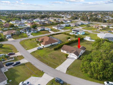 A home in Port St Lucie