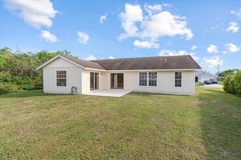 A home in Port St Lucie