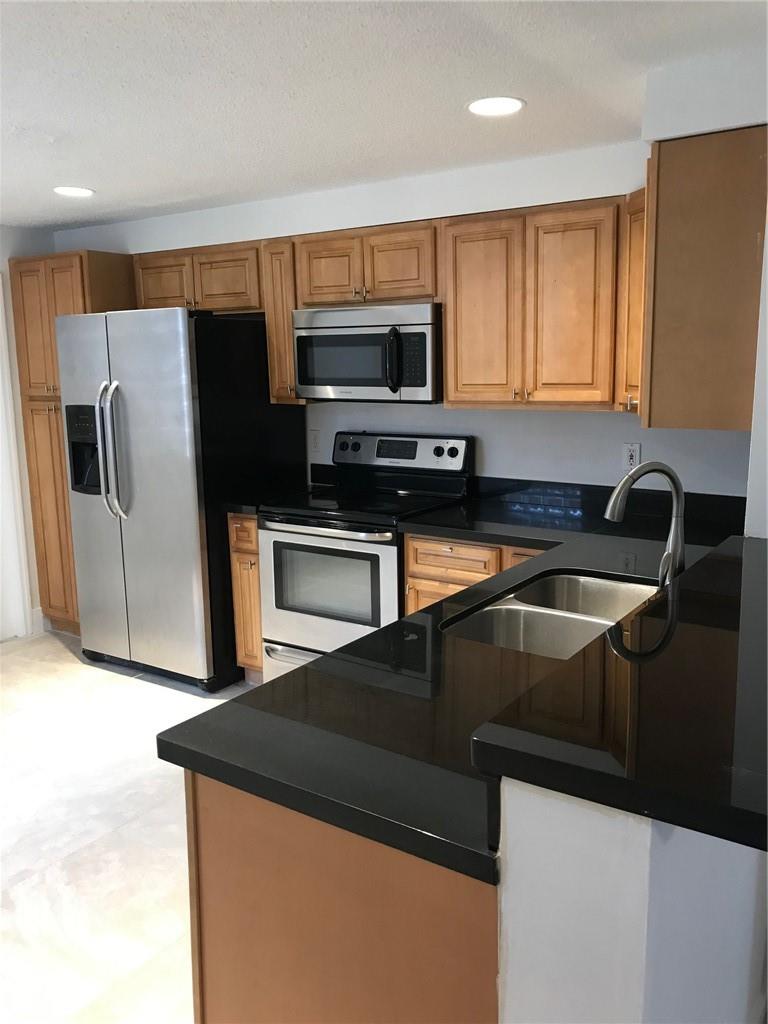 SAN SEBASTIAN - Residential Lease