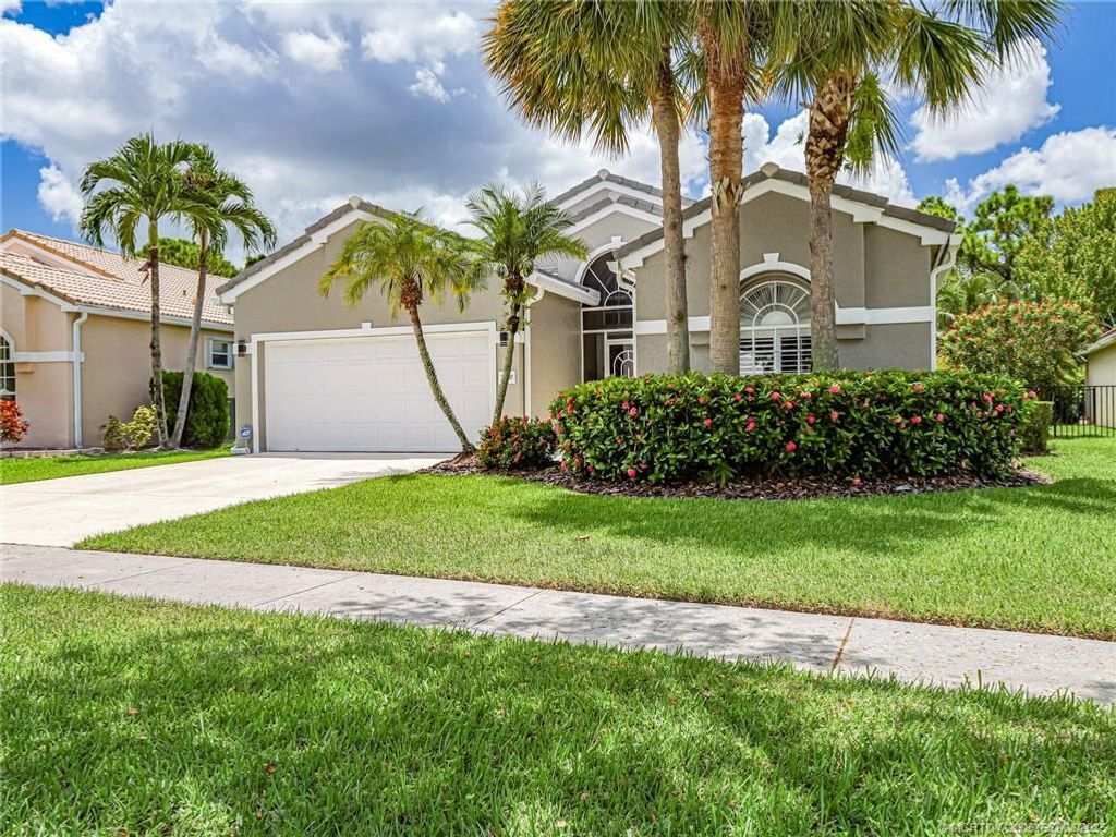 Photo of 7007 SE Twin Oaks Circle, Stuart, FL 34997 (MLS # R11132496)