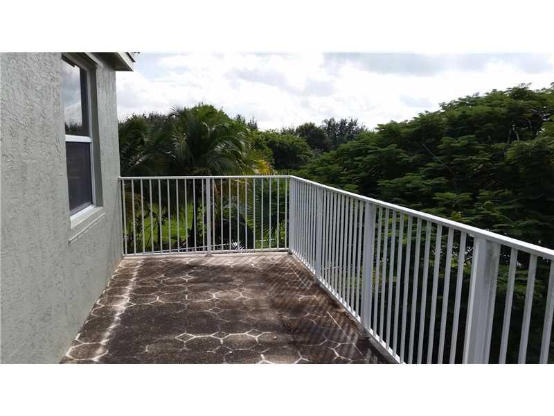 RIVIERA ISLES II - Residential