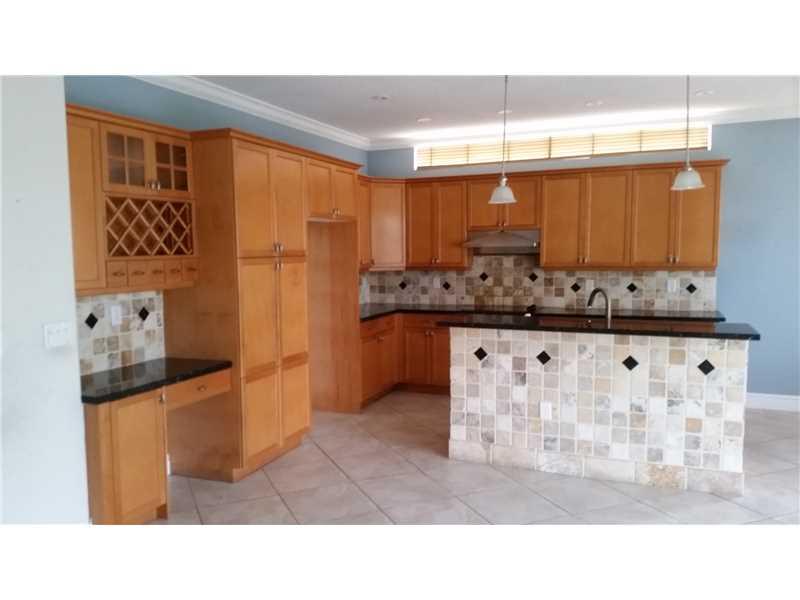 RIVIERA ISLES II - Residential